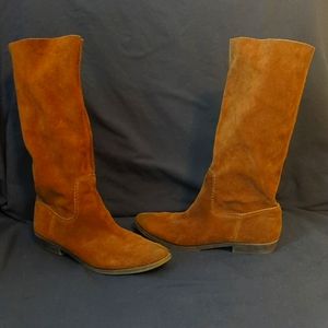 Suede Brown Boots
